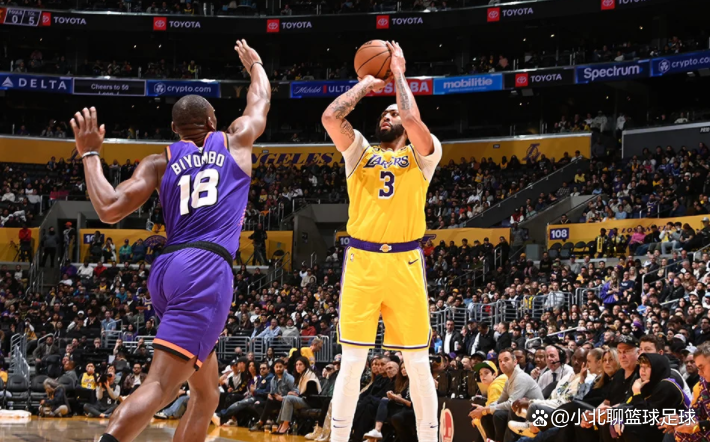 九游电脑版下载地址-莎拉波娃重要时刻重返赛场，独行侠带队取胜！上演精彩一战-九游电脑版下载地址