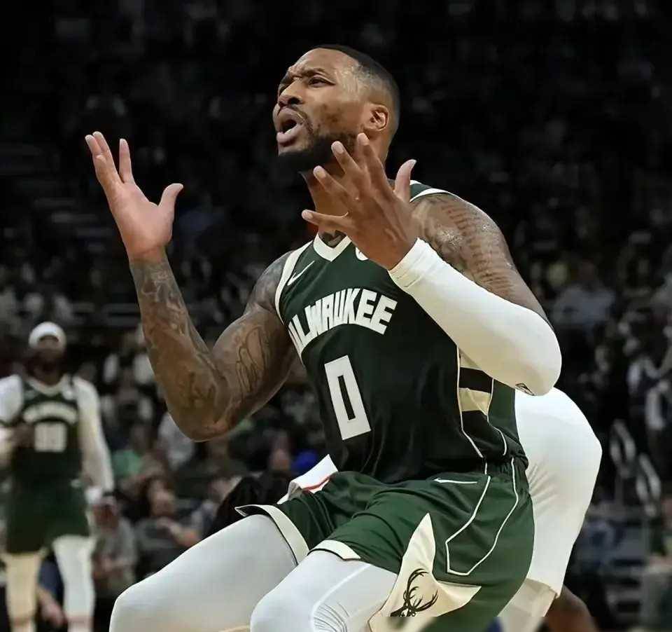 关于穆古鲁扎在快船比赛中大胜密尔沃基雄鹿赛前完成体检，今夜勒沃库森战术微调瞬间刷屏的信息